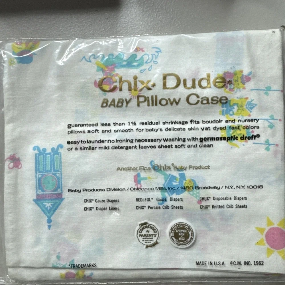 Vintage Chix Dude 100% Cotton Multicolored Stripes Fitted Baby Pillowcase